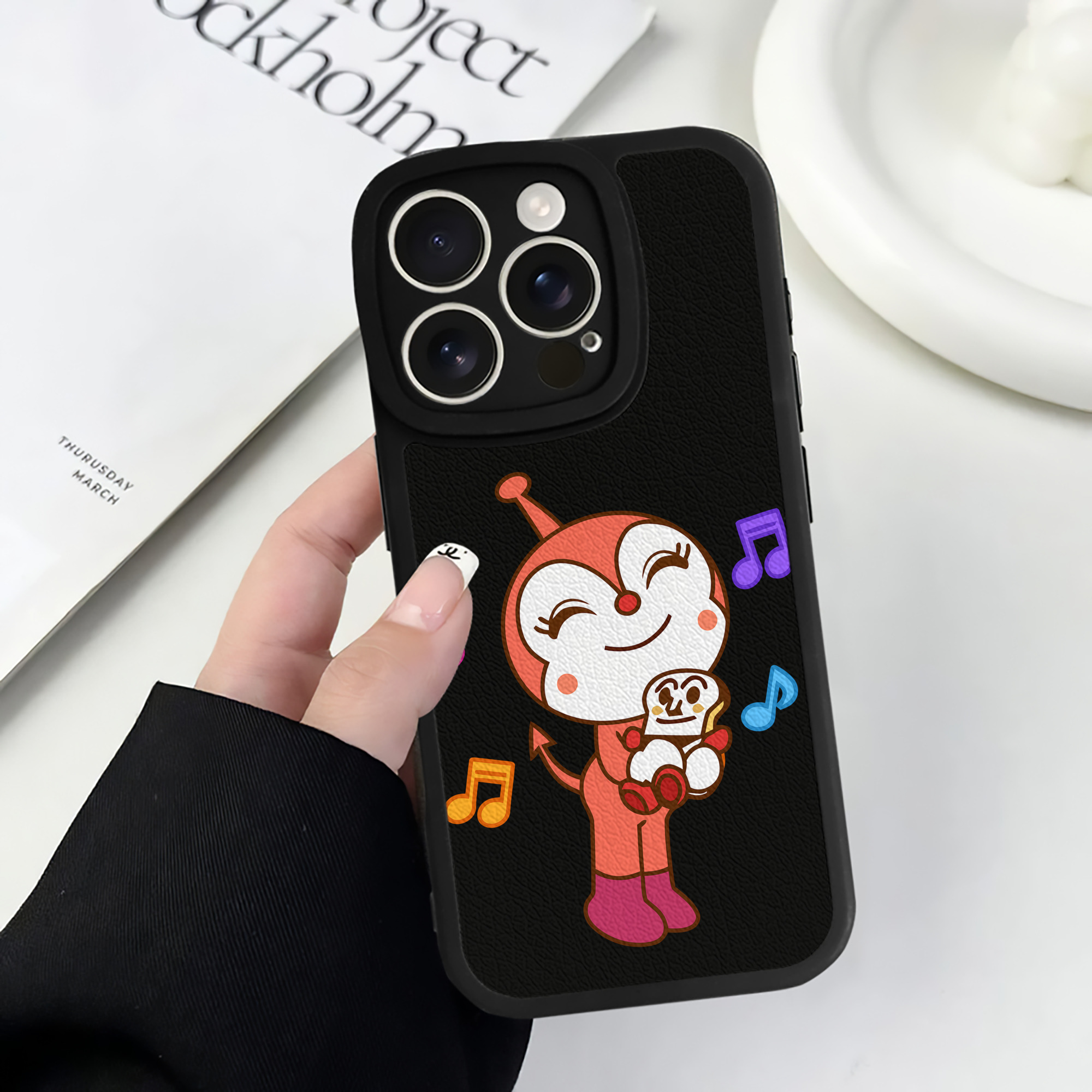 （画像用） アンパンマン Anpanman 【iPhone 16シリーズ対応】シリコンスマホケース（レザー調） 材質：シリコン